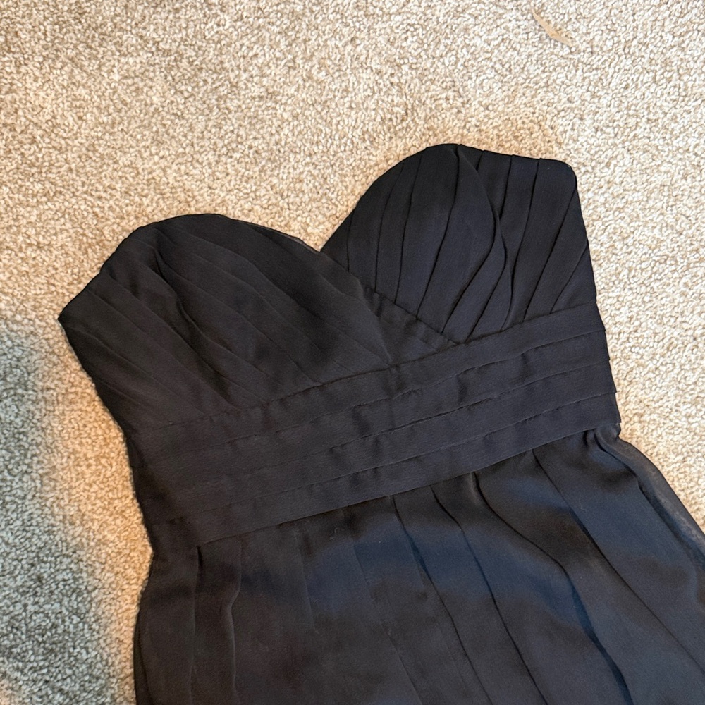 Elegant Black Strapless Gown Dress  - 2